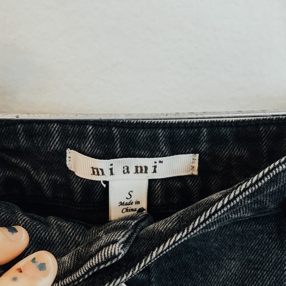 Black Fray Button Skirt - Picture 3 of 5